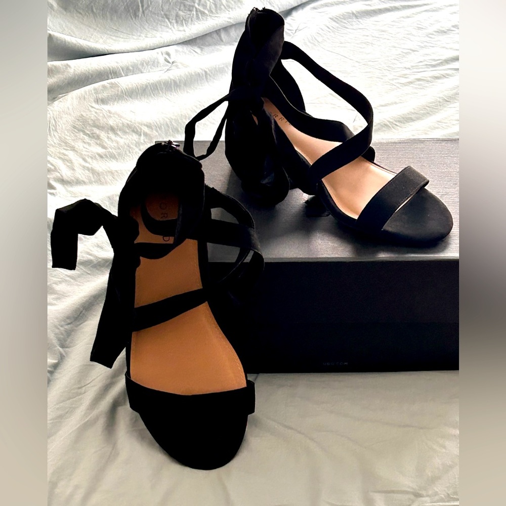 Torrid W Black Laceup Heels